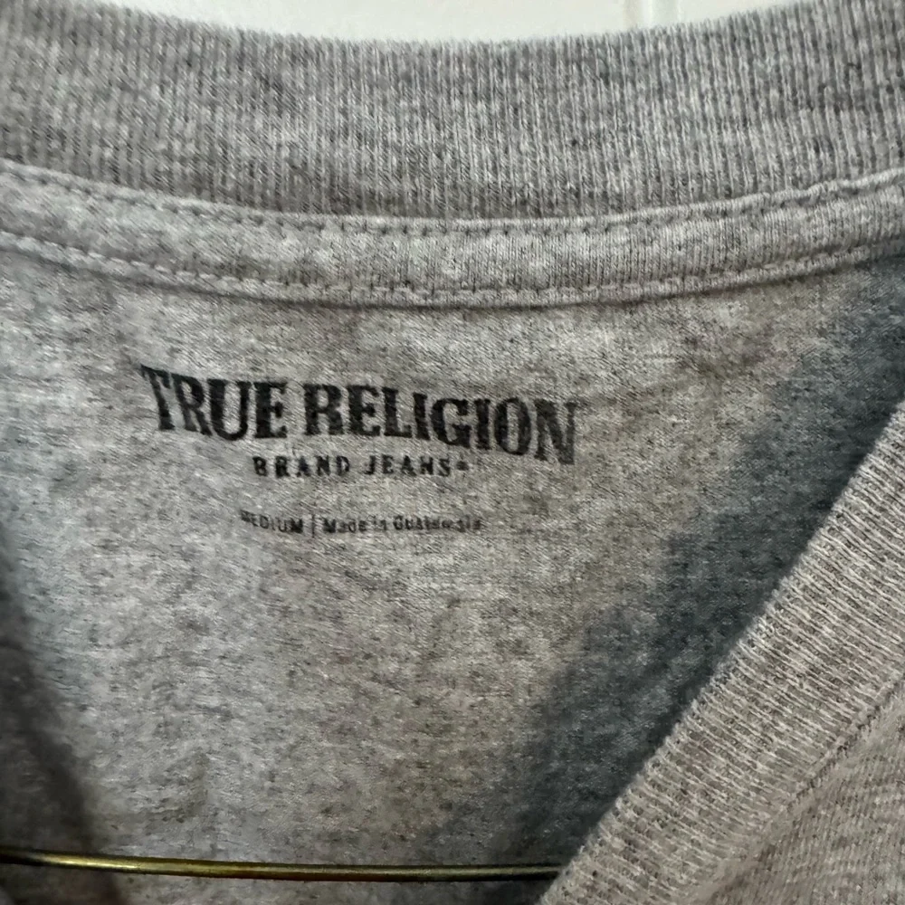 True Religion Ballin’ Since 02 Embroidered Logo T-Shirt | Men’s Medium #E